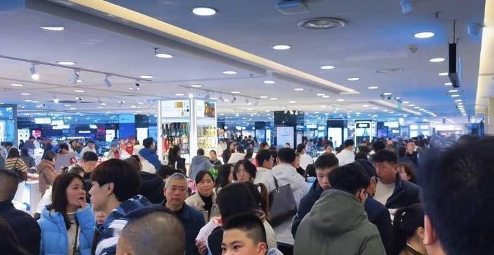 2025新奥历史开奖结果和胖东来销售额破百亿与胖东来销售额破百亿了吗