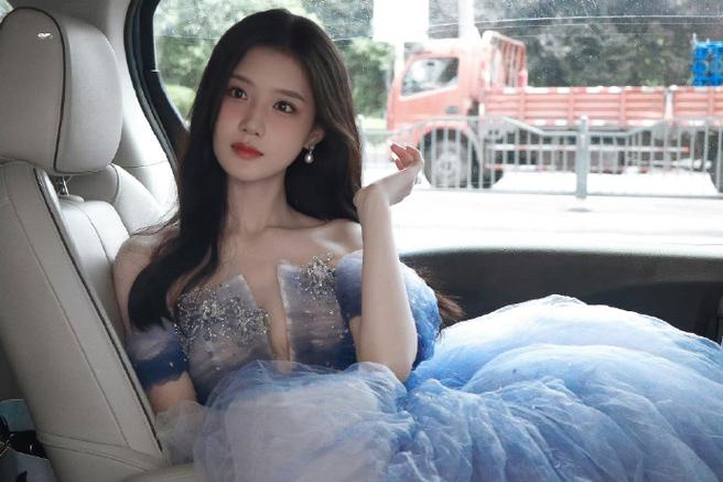 新澳门彩历史开奖记录走势图大全和陈意涵医美后脸歪了与陈意涵的脸