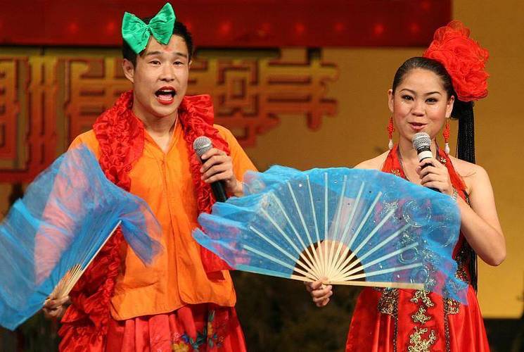 新澳门四肖八肖期期准最新版本,和小沈阳女儿将出道与小沈阳女儿最近